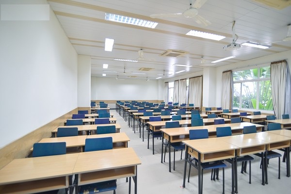 Cường độ ánh sáng tiêu chuẩn cho phòng học