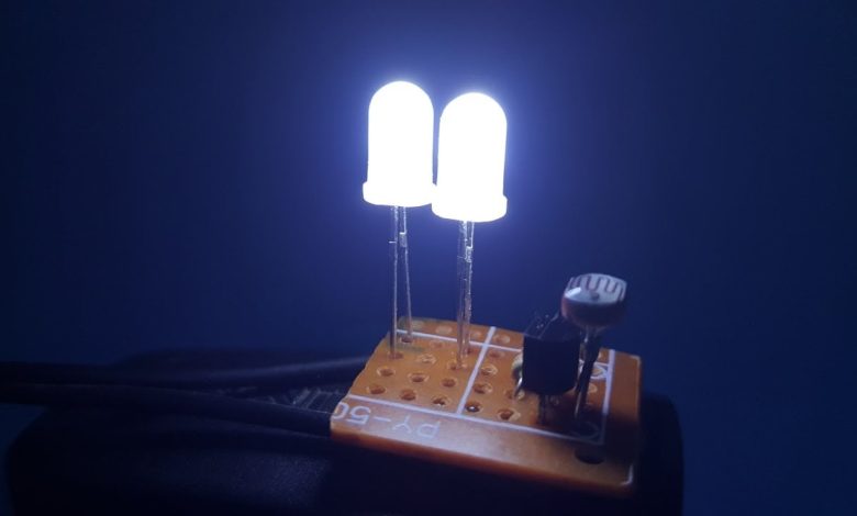 Đèn LED tự chế
